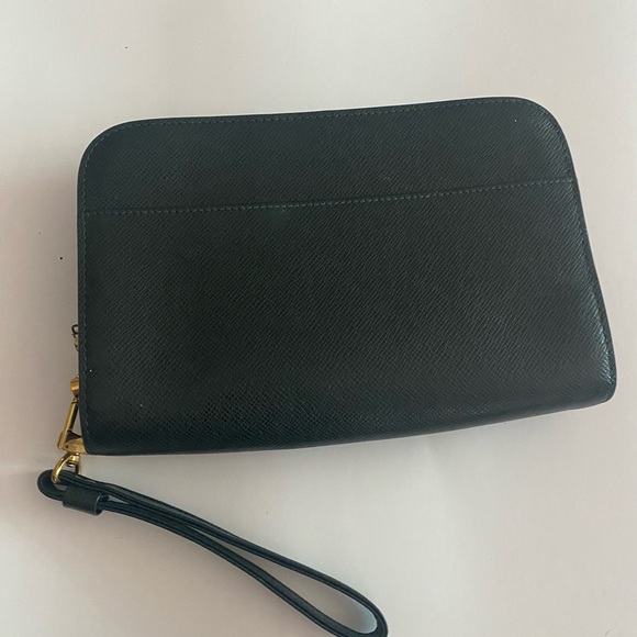 Authentic Louis Vuitton Taiga Baikal wrislet - Picture 7 of 8